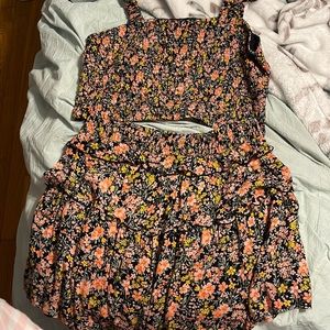 American Eagle Shirt and Skirt matching floral set